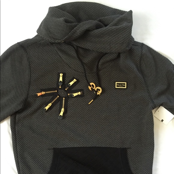 Côte de Nuits Premium Sweater - Picture 2 of 8